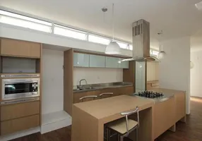 Foto 1 de Casa com 3 Quartos à venda, 115m² em Itaquera, São Paulo