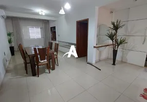 Foto 1 de Casa com 7 Quartos à venda, 330m² em Lidice, Uberlândia