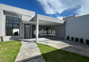 Foto 1 de Casa com 3 Quartos à venda, 145m² em Shopping Park, Uberlândia