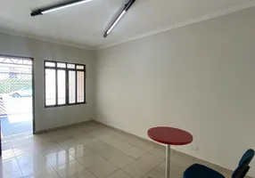 Foto 1 de Casa com 3 Quartos à venda, 120m² em Vila Lageado, São Paulo