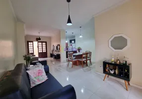 Foto 1 de Casa de Condomínio com 3 Quartos à venda, 278m² em Cohama, São Luís