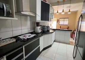 Foto 1 de Casa com 2 Quartos à venda, 70m² em Vila Maria, Lages