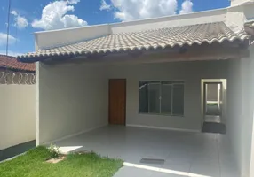 Foto 1 de Casa com 3 Quartos à venda, 124m² em Setor Serra Dourada, Trindade