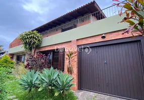 Foto 1 de Casa com 3 Quartos à venda, 263m² em Vila Assunção, Porto Alegre