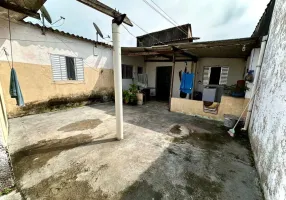 Foto 1 de Casa com 4 Quartos à venda, 80m² em Laranjeiras, Itanhaém