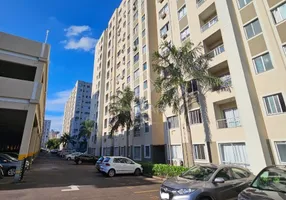 Foto 1 de Apartamento com 2 Quartos à venda, 47m² em Vila Bosque, Maringá
