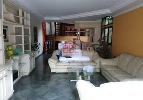 Foto 1 de Casa com 3 Quartos à venda, 320m² em Vila Carrão, São Paulo