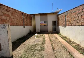 Foto 1 de Casa de Condomínio com 2 Quartos para venda ou aluguel, 60m² em Chacara Lourdes Meireles, Valparaíso de Goiás
