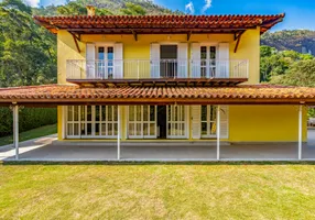 Foto 1 de Casa de Condomínio com 5 Quartos à venda, 350m² em Araras, Petrópolis