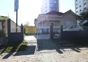 Foto 1 de Lote/Terreno à venda, 588m² em Centro, São José dos Pinhais