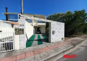 Foto 1 de Casa com 2 Quartos para alugar, 71m² em Potecas, São José