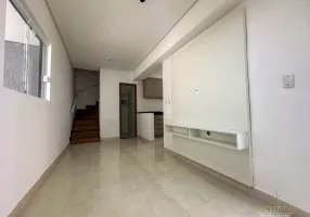 Foto 1 de Casa de Condomínio com 2 Quartos para alugar, 50m² em Aviação, Praia Grande