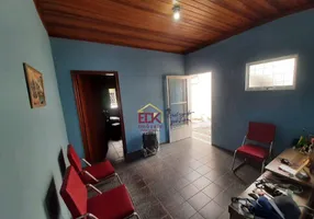 Foto 1 de Casa com 2 Quartos à venda, 75m² em Santa Luzia, Taubaté