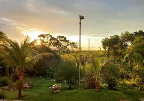 Foto 1 de Fazenda/Sítio com 4 Quartos à venda, 180m² em Area Rural de Cosmopolis, Cosmópolis