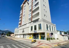 Foto 1 de Sala Comercial à venda, 111m² em Centro, Camboriú