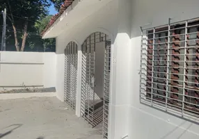 Foto 1 de Casa com 5 Quartos para venda ou aluguel, 525m² em Santo Amaro, Recife