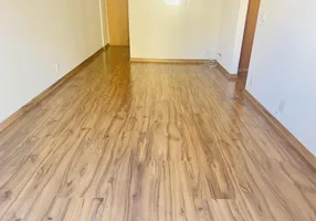 Foto 1 de Apartamento com 1 Quarto para alugar, 62m² em Botafogo, Campinas