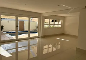 Foto 1 de Casa de Condomínio com 4 Quartos para venda ou aluguel, 370m² em Alphaville, Santana de Parnaíba