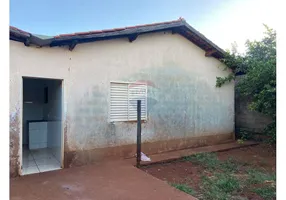 Foto 1 de Casa com 2 Quartos à venda, 41m² em Corrego dos Peixes, Batatais