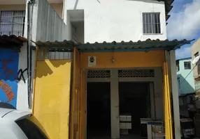 Foto 1 de Ponto Comercial com 1 Quarto para alugar, 120m² em Fazenda Grande do Retiro, Salvador