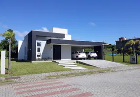 Foto 1 de Casa de Condomínio com 3 Quartos à venda, 240m² em Barra de Ibiraquera, Imbituba