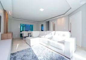 Foto 1 de Casa de Condomínio com 4 Quartos à venda, 180m² em Pinheirinho, Curitiba