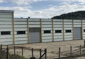 Foto 1 de para alugar, 3299m² em Caixa d Água, Guaramirim