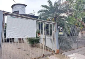 Foto 1 de Casa com 4 Quartos à venda, 350m² em Jardim Lindóia, Porto Alegre