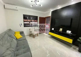 Foto 1 de Casa com 2 Quartos à venda, 90m² em Jardim Continental II, Taubaté