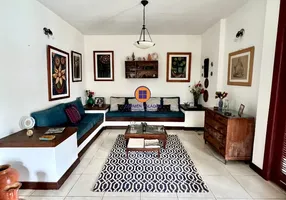 Foto 1 de Casa de Condomínio com 4 Quartos à venda, 250m² em Piatã, Salvador