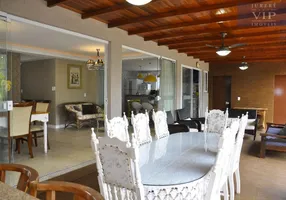 Foto 1 de Casa com 4 Quartos à venda, 350m² em Jurerê, Florianópolis
