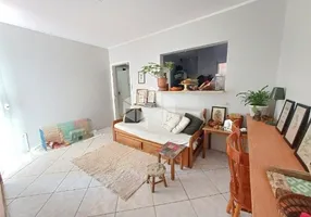 Foto 1 de Apartamento com 2 Quartos à venda, 70m² em Menino Deus, Porto Alegre