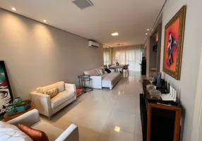 Foto 1 de Casa de Condomínio com 3 Quartos à venda, 195m² em Condominio Village Karaiba, Uberlândia