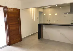 Foto 1 de Casa com 3 Quartos para alugar, 130m² em Centro, Arujá