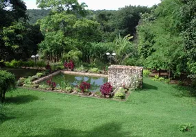 Foto 1 de Fazenda/Sítio com 3 Quartos à venda, 420m² em Centro, Matozinhos