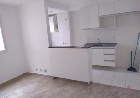 Foto 1 de Apartamento com 2 Quartos para alugar, 40m² em Cambuci, São Paulo