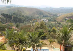 Foto 1 de Fazenda/Sítio com 3 Quartos à venda, 2000m² em Freitas, São José dos Campos