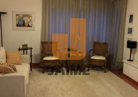 Foto 1 de Apartamento com 3 Quartos à venda, 120m² em Jardins, São Paulo