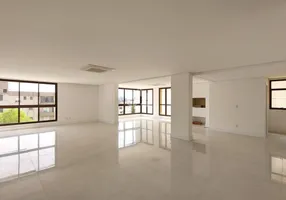 Foto 1 de Apartamento com 3 Quartos à venda, 222m² em Nossa Senhora de Fátima, Santa Maria