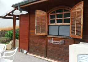 Foto 1 de Casa com 3 Quartos à venda, 115m² em Centro, Monte Alegre do Sul