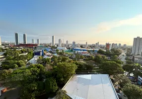 Foto 1 de Apartamento com 4 Quartos à venda, 200m² em Madalena, Recife