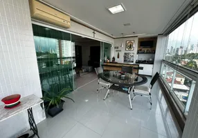Foto 1 de Apartamento com 5 Quartos à venda, 156m² em Nazaré, Belém