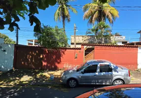 Foto 1 de Casa com 3 Quartos à venda, 360m² em Sepetiba, Rio de Janeiro