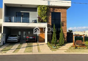 Foto 1 de Casa de Condomínio com 3 Quartos à venda, 240m² em Parque Rural Fazenda Santa Cândida, Campinas