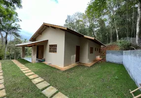 Foto 1 de Fazenda/Sítio com 3 Quartos à venda, 120m² em Curral, Ibiúna