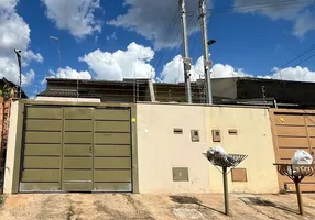 Foto 1 de Casa com 2 Quartos à venda, 73m² em Residencial Ana Clara, Goiânia