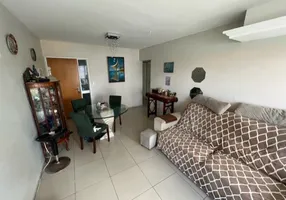 Foto 1 de Apartamento com 2 Quartos à venda, 87m² em Casa Forte, Recife