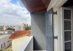 Foto 1 de Casa com 3 Quartos para alugar, 197m² em Vila São Paulo, São Paulo