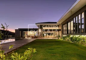 Foto 1 de Casa de Condomínio com 5 Quartos à venda, 733m² em Vila  Alpina, Nova Lima