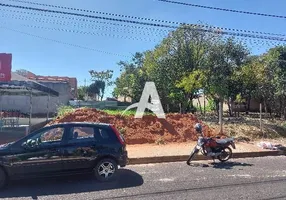 Foto 1 de para alugar, 250m² em Laranjeiras, Uberlândia